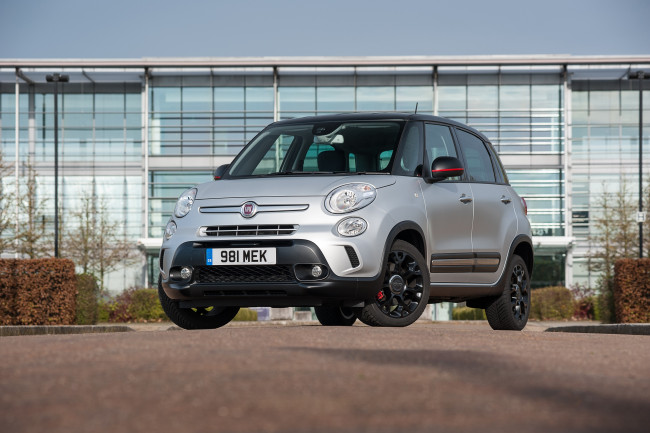 Обои картинки фото автомобили, fiat, светлый, 2014г, 330, uk-spec, beats, edition, 500l