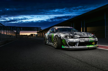 Картинка автомобили nissan datsun