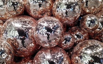 Картинка праздничные шары шарики