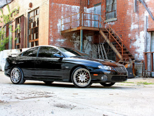 Картинка 2005 pontiac gto автомобили