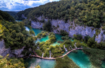 Картинка природа реки озера мост вода утес деревья