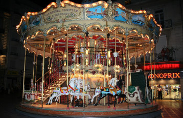 Картинка разное карусели качели аттракционы лошадки карусель ночь