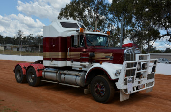 Картинка kenworth автомобили тяжелый грузовик седельный тягач