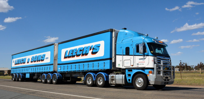 Обои картинки фото kenworth, автомобили, тяжелый, грузовик, седельный, тягач