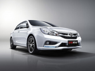 Картинка автомобили byd si rui 2015г
