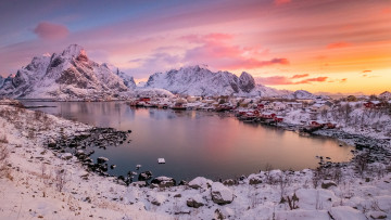 Картинка города -+панорамы севера