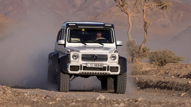 Обои картинки фото mercedes-benz g63 amg 6x6 concept 2013, автомобили, mercedes-benz, 2013, concept, 6x6, amg, g63