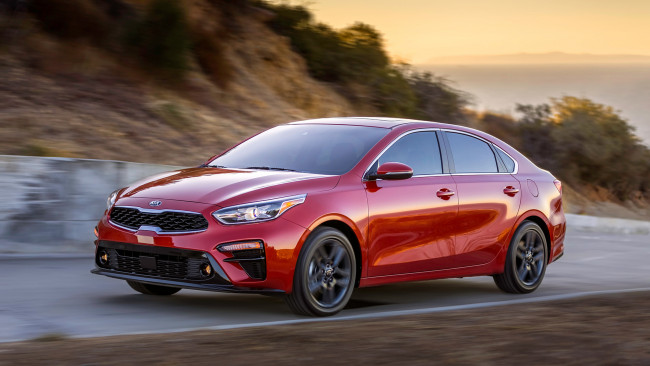 Обои картинки фото kia forte 2019, автомобили, kia, forte, 2019, красный
