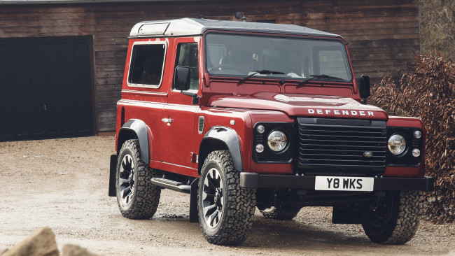Обои картинки фото land rover defender works v8 , 2018, автомобили, land-rover, новинки, авто, land, rover, v8, defender, works, джип, лэнд, ровер, дефендер