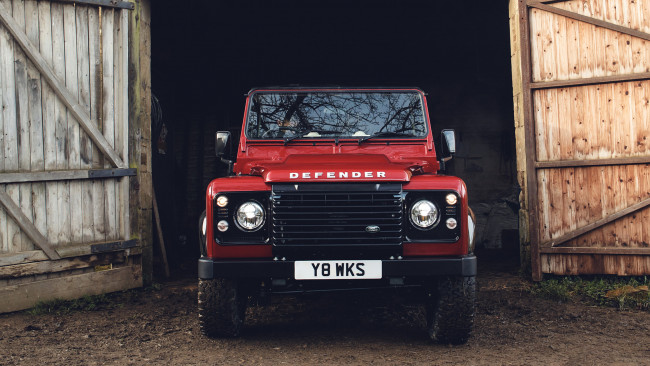 Обои картинки фото land-rover defender works v8 2018, автомобили, land-rover, 2018, v8, works, defender