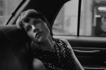 Картинка девушки saskia+de+brauw машина лицо модель