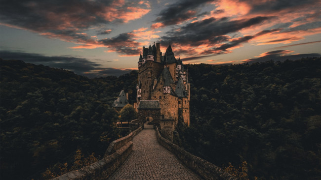 Обои картинки фото eltz castle, города, замки германии, eltz, castle