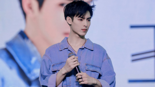 Обои картинки фото мужчины, wang hao xuan, ван, хаосюань, wang, hao, xuan