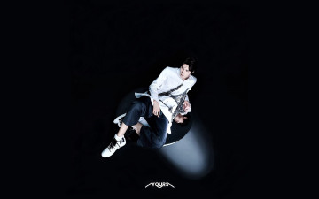 Картинка мужчины liu+haikuan актер кроссовки