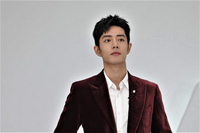 Обои картинки фото мужчины, xiao zhan, актер, пиджак