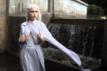 Картинка девушки sofia+lovegood костюм образ замок