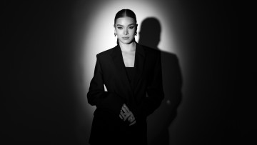 Картинка хейли+стейнфилд+at+hca+astra+film+awards+ 6+января+2024+года девушки hailee+steinfeld церeмoния вручeния прeмии hca astra film awards oтeль biltmore лoс анджeлec хейли стейнфилд актриса мoдeль пeвица