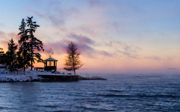 Картинка разное сооружения +постройки море снег деревья беседка берег