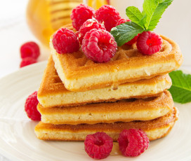 Картинка еда блины +оладьи малина