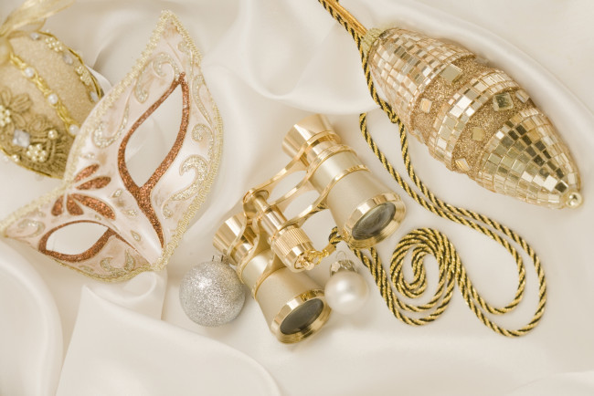 Обои картинки фото разное, маски,  карнавальные костюмы, ёлочные, игрушки, маска