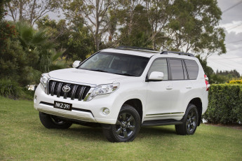 Картинка автомобили toyota светлый cruiser prado land 2014г 150 altitude