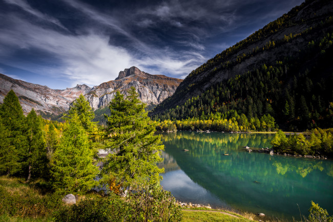 Обои картинки фото природа, реки, озера, река, лес, горы