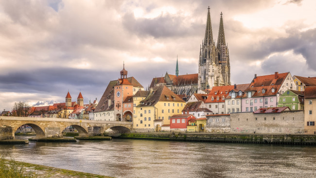 Обои картинки фото города, регенсбург , германия, регенсбург