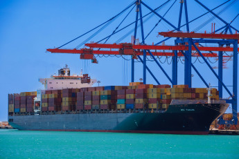 Картинка корабли грузовые+суда контейнеровоз