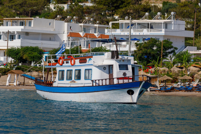 Обои картинки фото корабли, теплоходы, туристический, теплоход