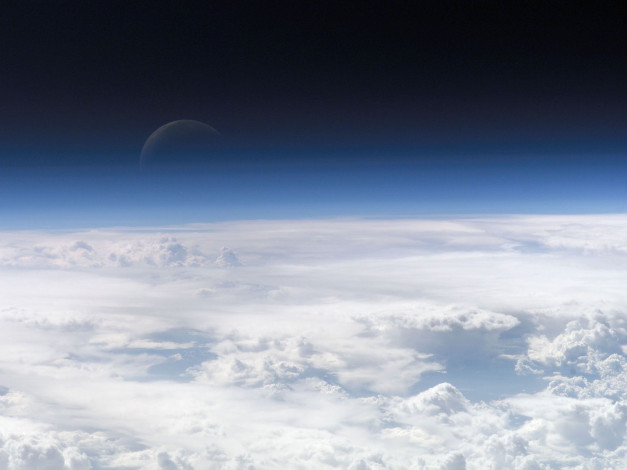 Обои картинки фото облака, луна, природа