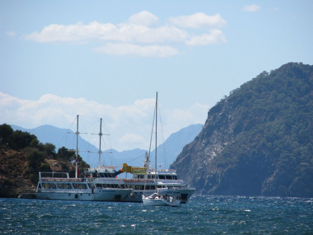 Обои картинки фото корабли, разные, вместе