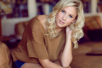 Картинка Berit+Birkeland девушки   лицо кофта взгляд макияж прическа глаза