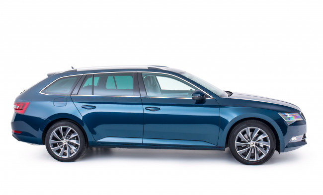 Обои картинки фото автомобили, skoda, superb, wagon, 2016, г