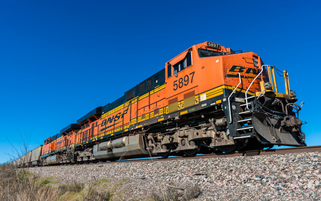 Обои картинки фото техника, поезда, рельсы, локомотив, состав