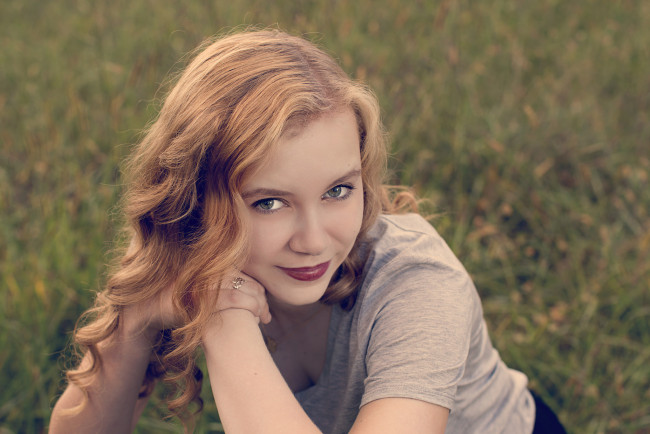 Обои картинки фото девушки, -unsort , лица,  портреты, взгляд, лицо