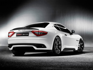 Картинка автомобили maserati granturismo белый мазерати