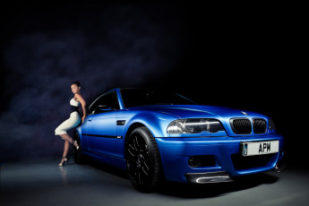 Картинка автомобили -авто+с+девушками bmw