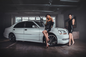 Картинка автомобили -авто+с+девушками красивая девушка