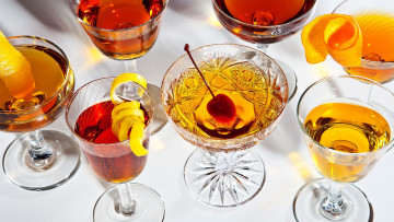 Картинка еда напитки +коктейль цедра коктейли бокалы