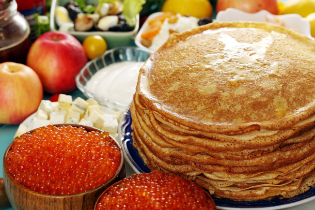 Обои картинки фото еда, блины,  оладьи, сметана, икра