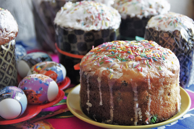 Обои картинки фото праздничные, пасха, куличи, яйца