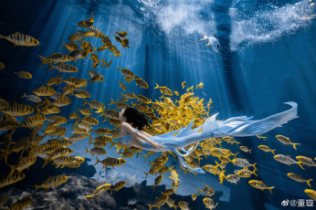 Картинка девушки -+креатив +косплей русалка