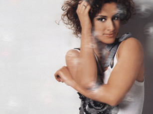 Картинка Тина+Канделаки девушки ведущая улыбка майка