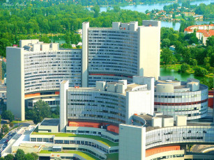 Картинка города здания дома