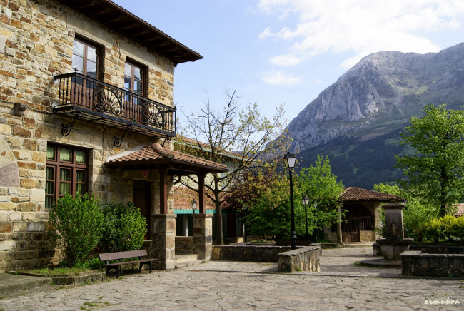 Обои картинки фото страна, басков, города, здания, дома, ачондо