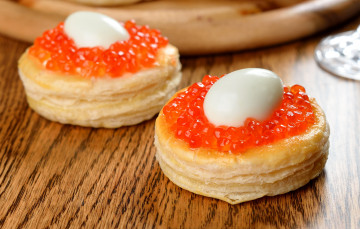 Картинка еда икра яйца волован