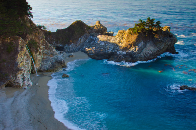 Обои картинки фото природа, побережье, калифорния, сша, водопад