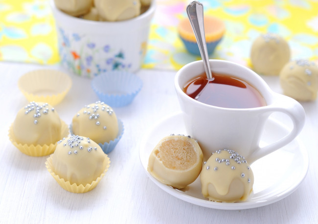 Обои картинки фото еда, напитки, Чай, конфеты, чай, чашка