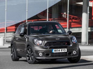 Картинка автомобили mini темный r61 2014г all4 cooper s paceman