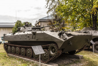 Картинка bmp-30 техника военная+техника музей вооружение